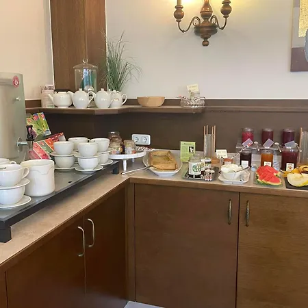 ホテル Flairhotel Am Woerthersee フェルデン・アム・ヴェルターゼー