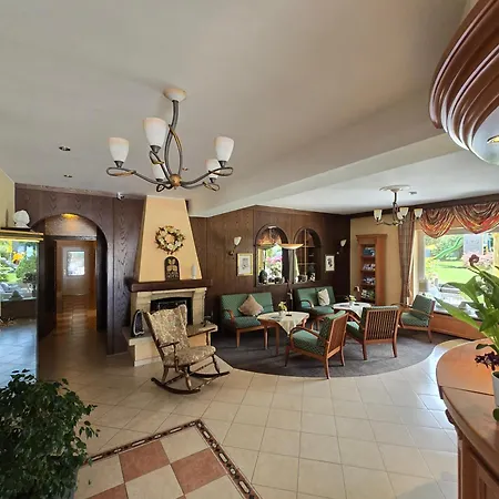 Flairhotel Am Woerthersee Отель 4*