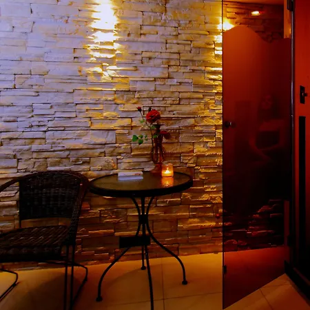 Otel Flairhotel Am Woerthersee 4*