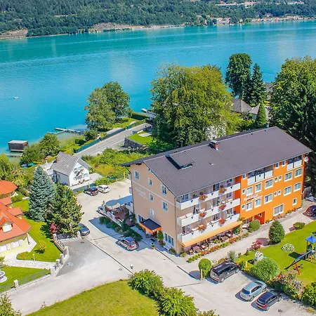 Flairhotel Am Woerthersee 4*