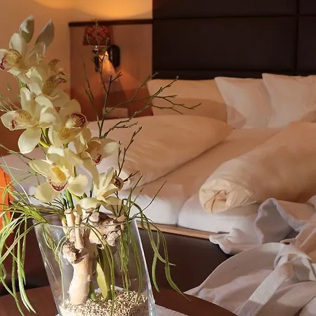 Flairhotel Am Woerthersee 4*