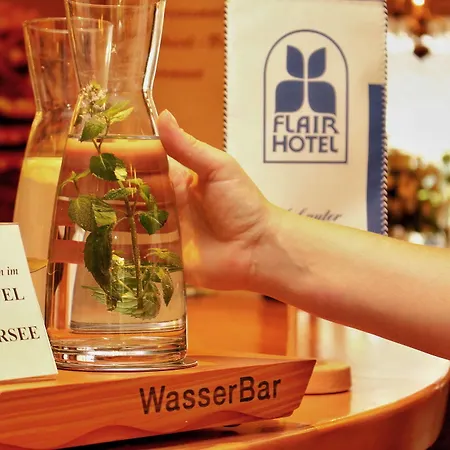 Отель Flairhotel Am Woerthersee Фельден-ам-Вёртер-Зе