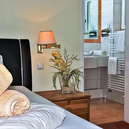 Flairhotel Am Woerthersee Отель 4*