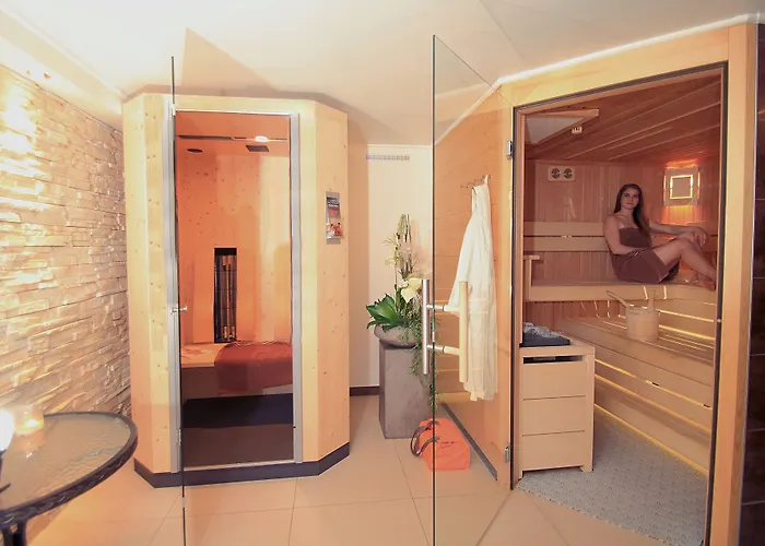 Отель Flairhotel Am Woerthersee 4*