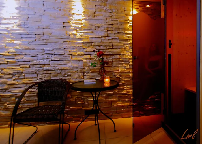 Отель Flairhotel Am Woerthersee 4*