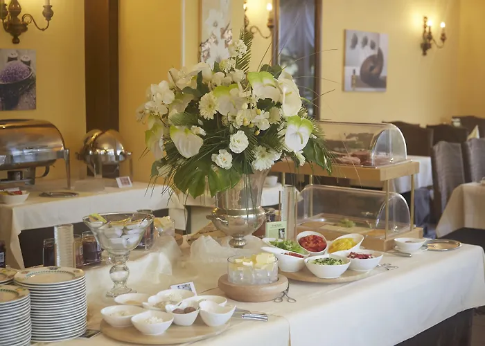 Flairhotel Am Woerthersee Отель 4*