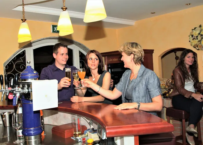 Flairhotel Am Woerthersee 4* Фельден-ам-Вёртер-Зе