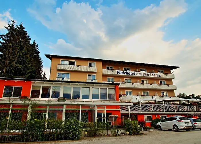 Flairhotel Am Woerthersee 4*