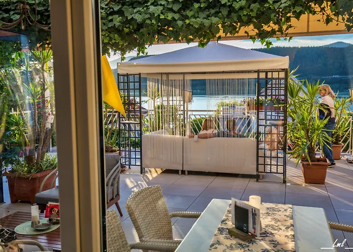 Отель Flairhotel Am Woerthersee Фельден-ам-Вёртер-Зе