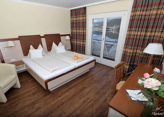 Flairhotel Am Woerthersee Отель Фельден-ам-Вёртер-Зе