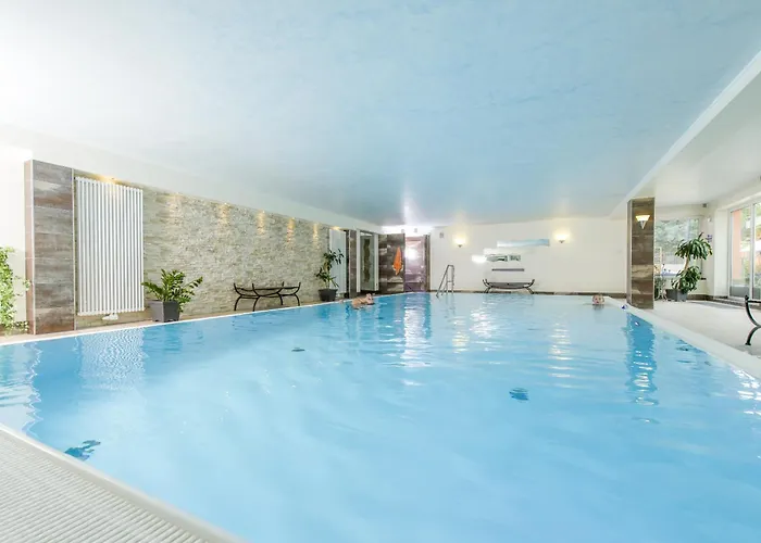 Отель Flairhotel Am Woerthersee 4*