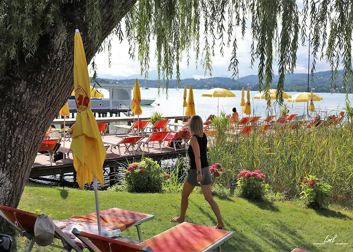 Flairhotel Am Woerthersee Отель 4*