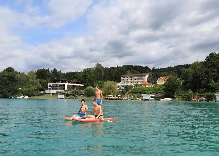호텔 Flairhotel Am Woerthersee 벨덴암워스에르시